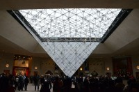 ルーブル美術館のピラミッド