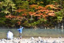 松川渓谷の玄武岩と紅葉
